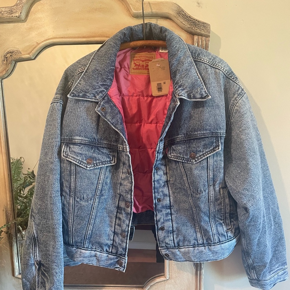 Levi's Padded Trucker Jacket - Picture 3 of 9